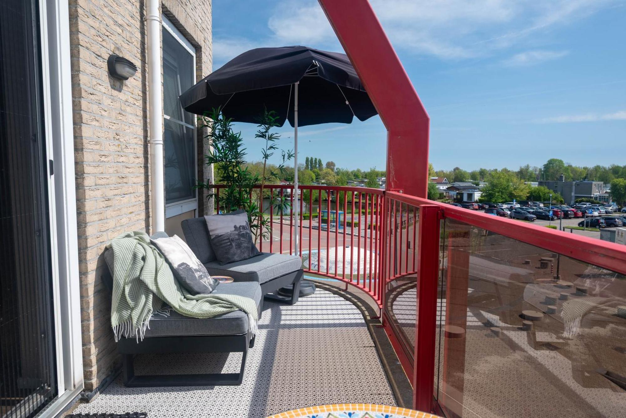 Zuiderzeestate 35, Prachtig Appartement Aan Het Ijsselmeer 玛库姆 外观 照片
