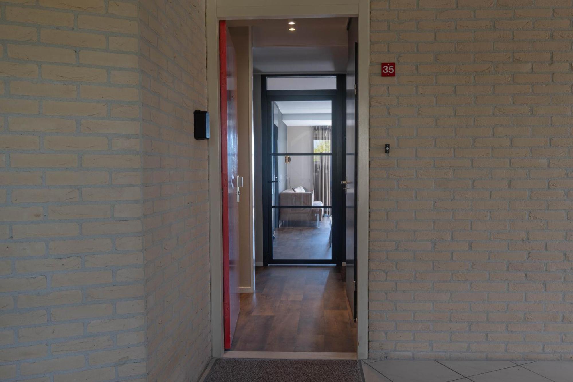Zuiderzeestate 35, Prachtig Appartement Aan Het Ijsselmeer 玛库姆 外观 照片